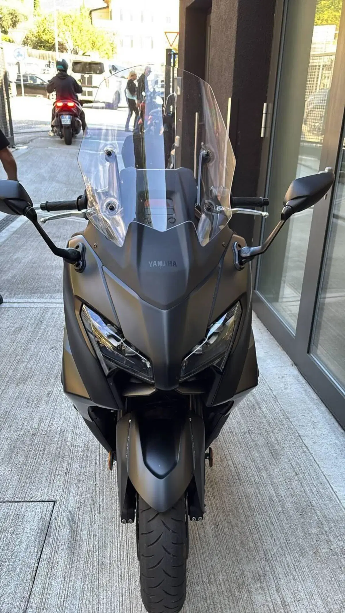 Yamaha T-Max 560 25th Anniversary (2026) (5)