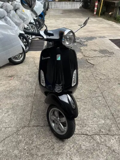 Vespa Primavera 125 3V i-get ABS (2017 - 18) usata