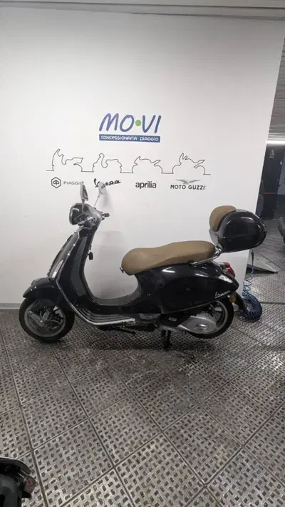 Vespa Primavera 125 (2024 - 25) usata