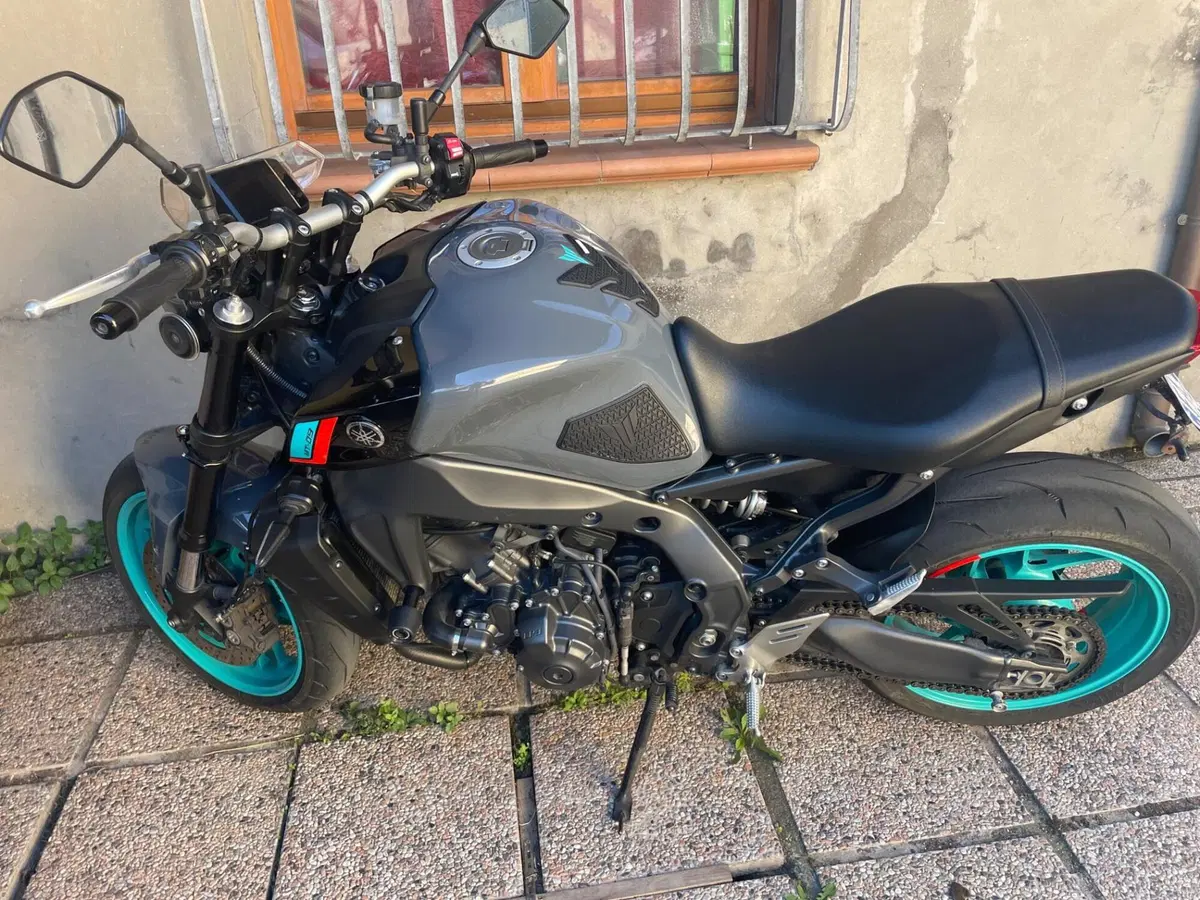 Yamaha MT-09 (2021 - 23)