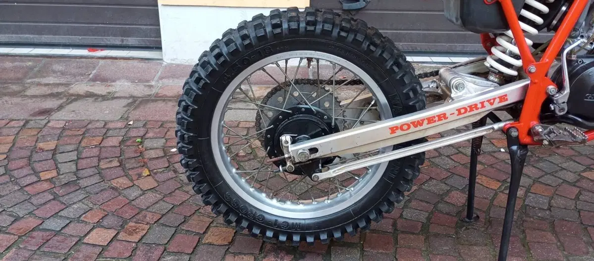 Gilera HE 125 LC (13)
