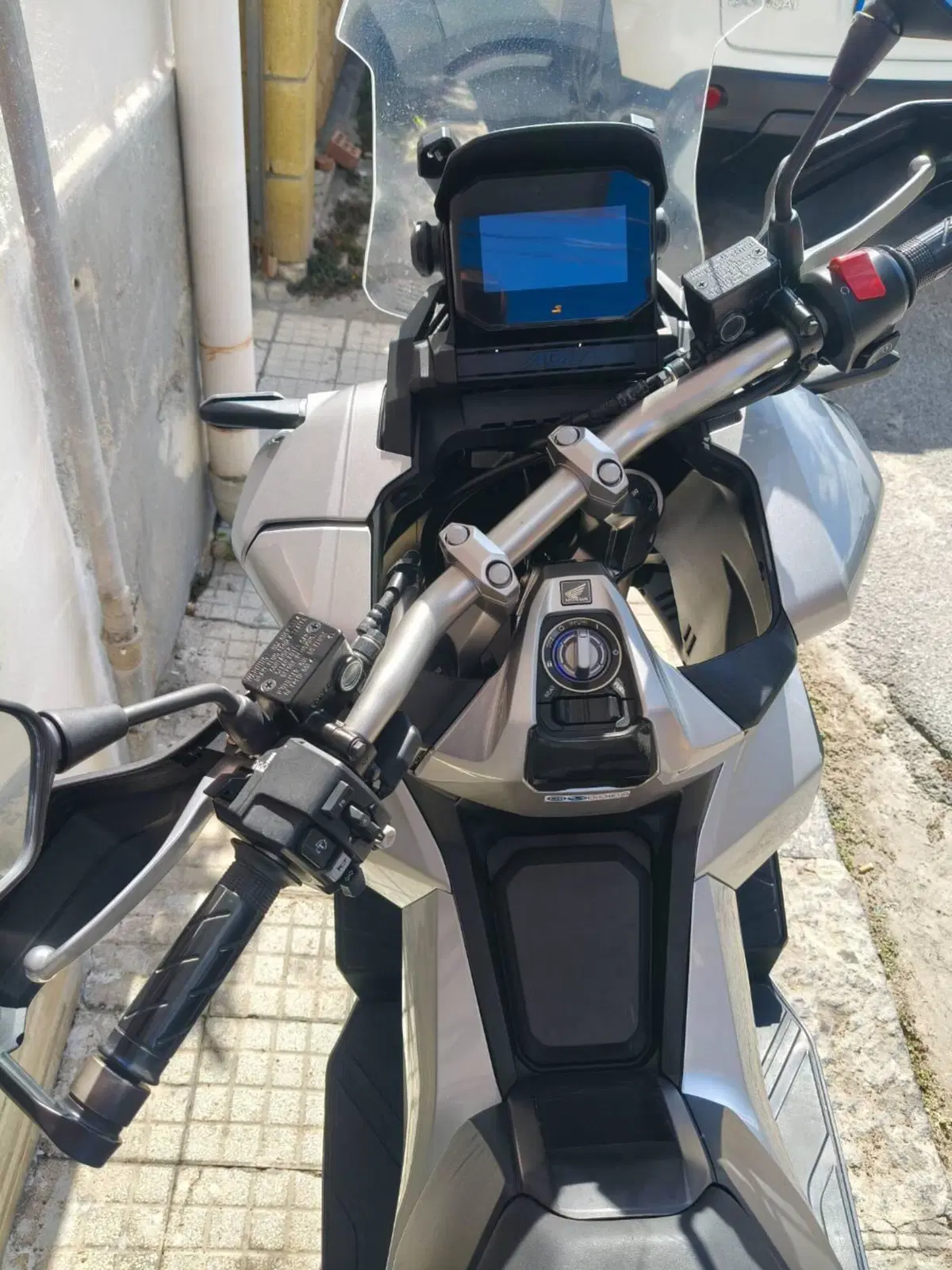 Honda ADV 350 (2022 - 24) (3)