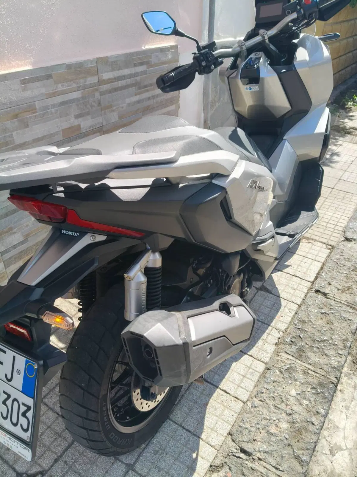 Honda ADV 350 (2022 - 24) (4)