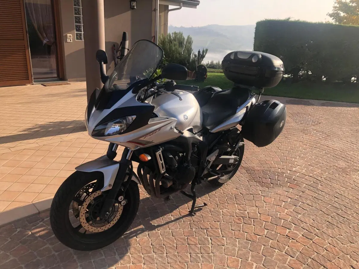 Yamaha FZ6 Fazer S2 (2006 - 11)