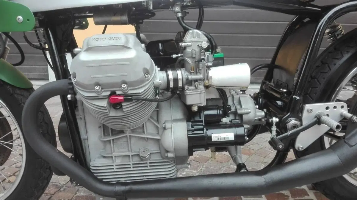 Moto Guzzi COMPETIZIONE (7)