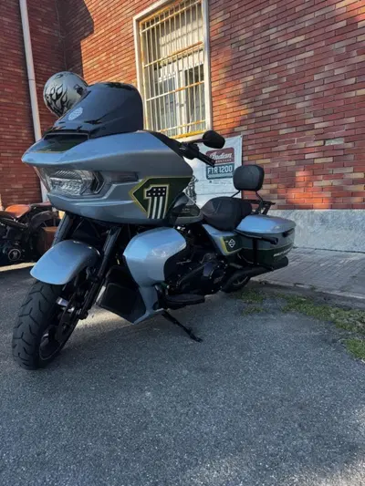 Harley-Davidson Road Glide (2024 - 26) usata
