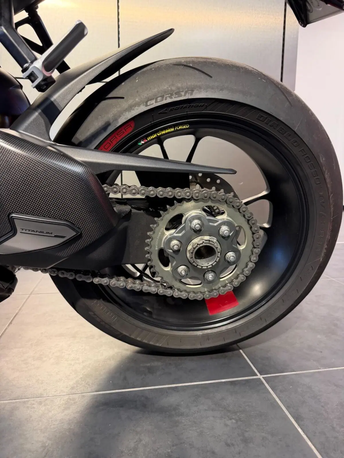 Ducati Streetfighter V4 S (2023 - 24) (12)