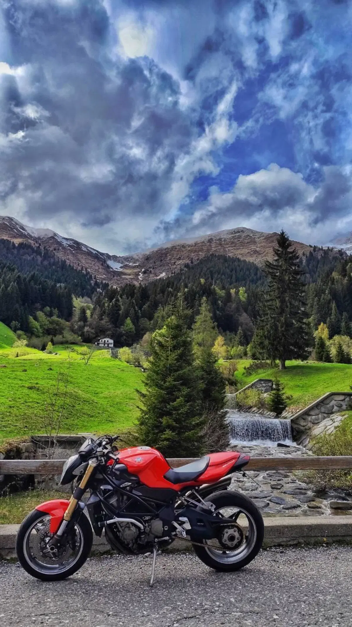 MV Agusta Brutale 910 S (2005 - 11) (7)