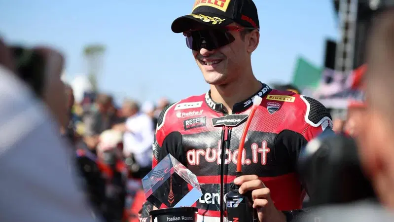 SBK, Iker Lecuona in Superpole a Cremona [GALLERY]