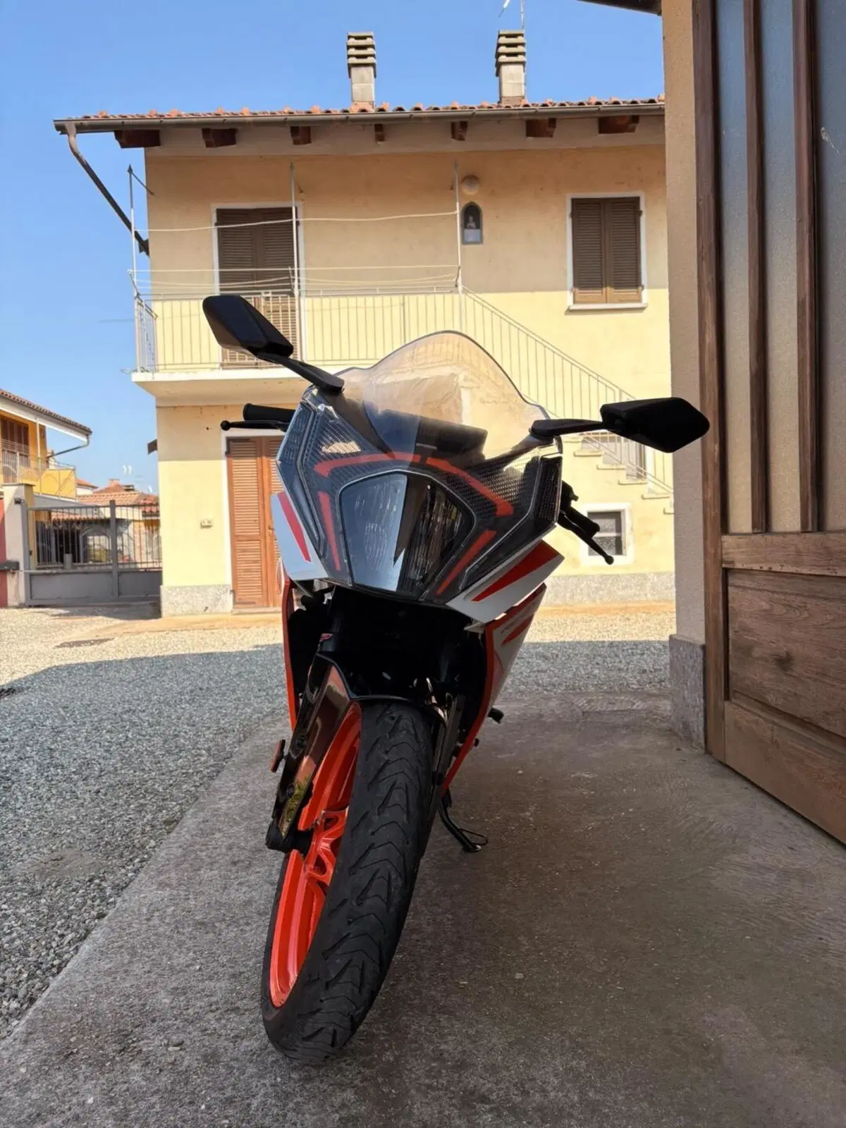 KTM RC 125 (2022 - 26) (5)