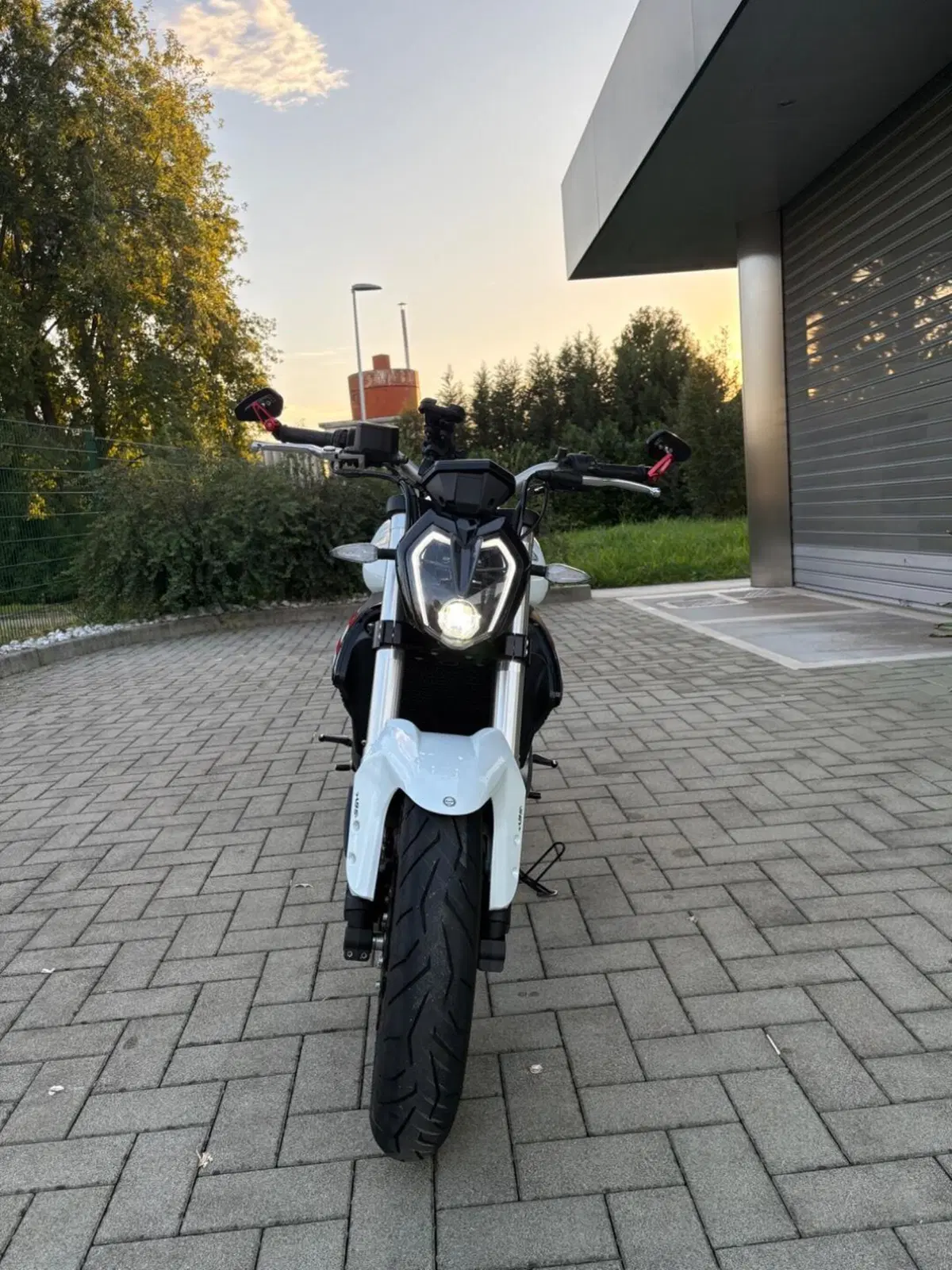 Benelli BN 302 S (2019 - 20) (2)