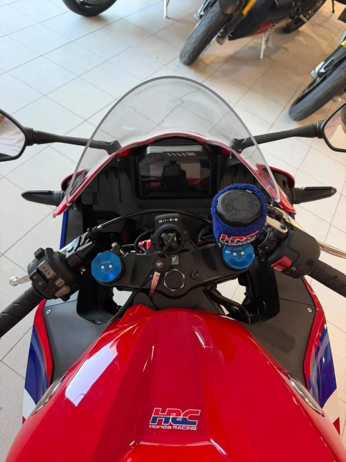 Honda CBR 600 RR (2024 - 26) (5)