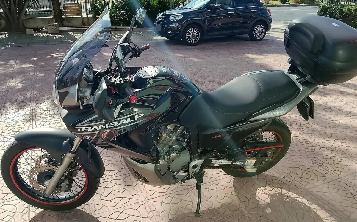 Honda Transalp XL 700 V (2007 - 13) (3)