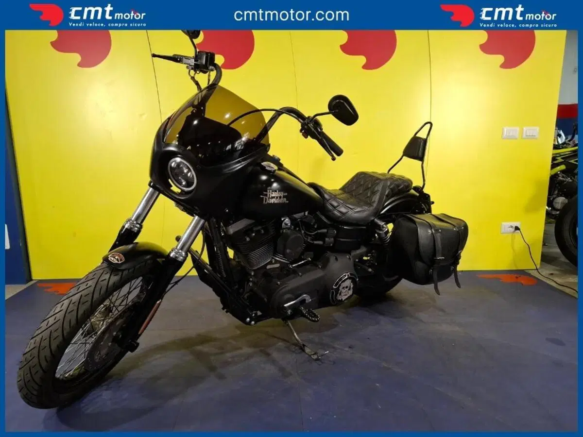 Harley-Davidson 1584 Street Bob (2008 - 15) - FXDB (5)