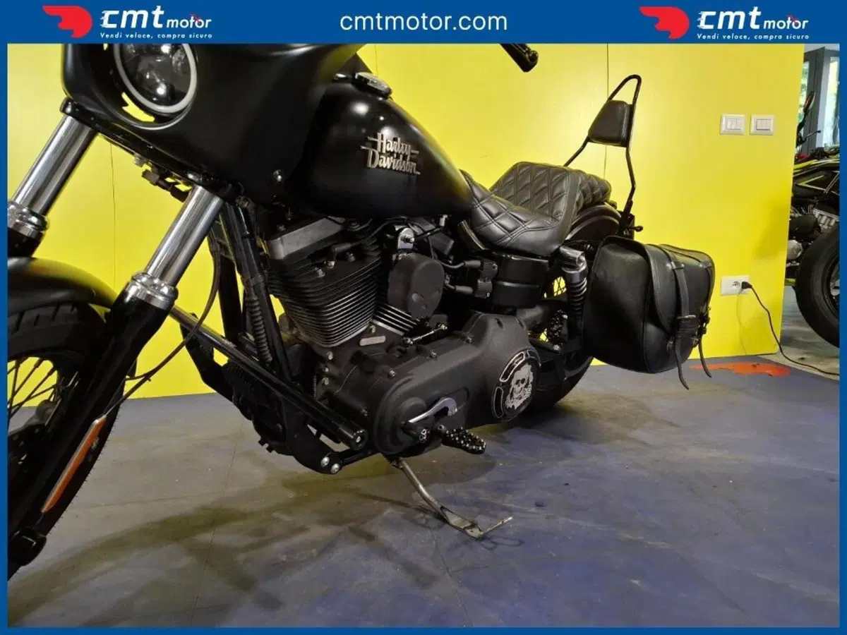Harley-Davidson 1584 Street Bob (2008 - 15) - FXDB (6)