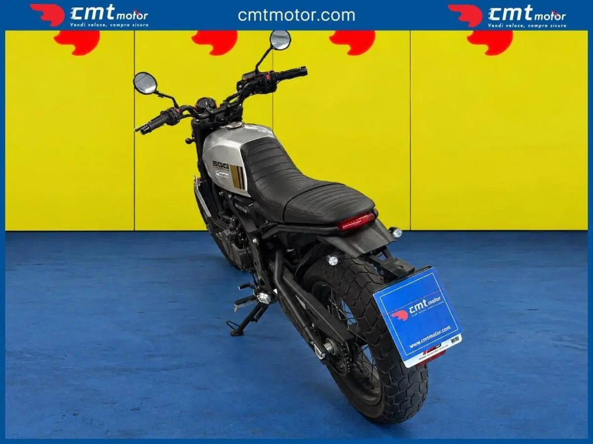 Brixton Motorcycles Crossfire 500 X (2021 - 26) (4)