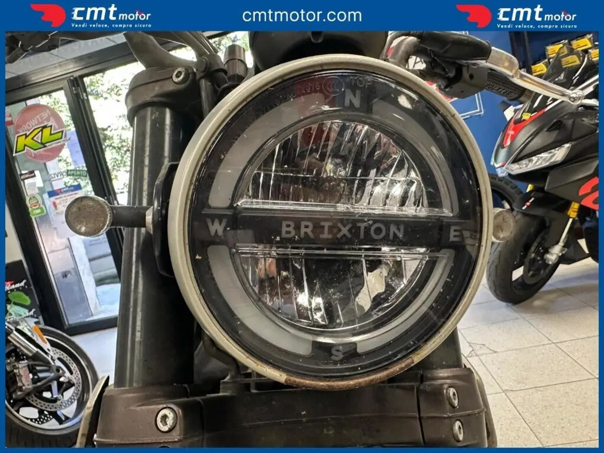 Brixton Motorcycles Crossfire 500 X (2021 - 26) (7)