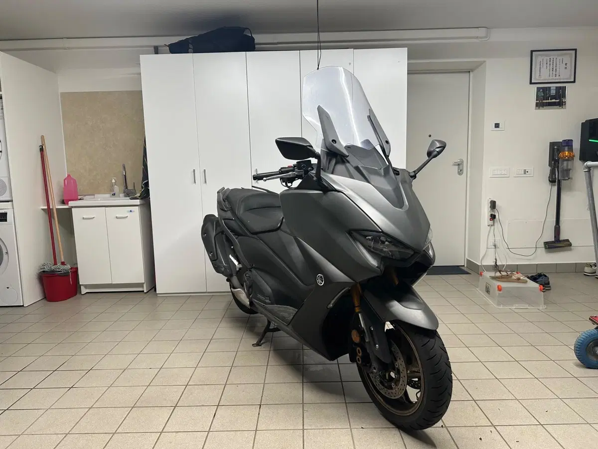 Yamaha T-Max 560 Tech Max (2020) (3)