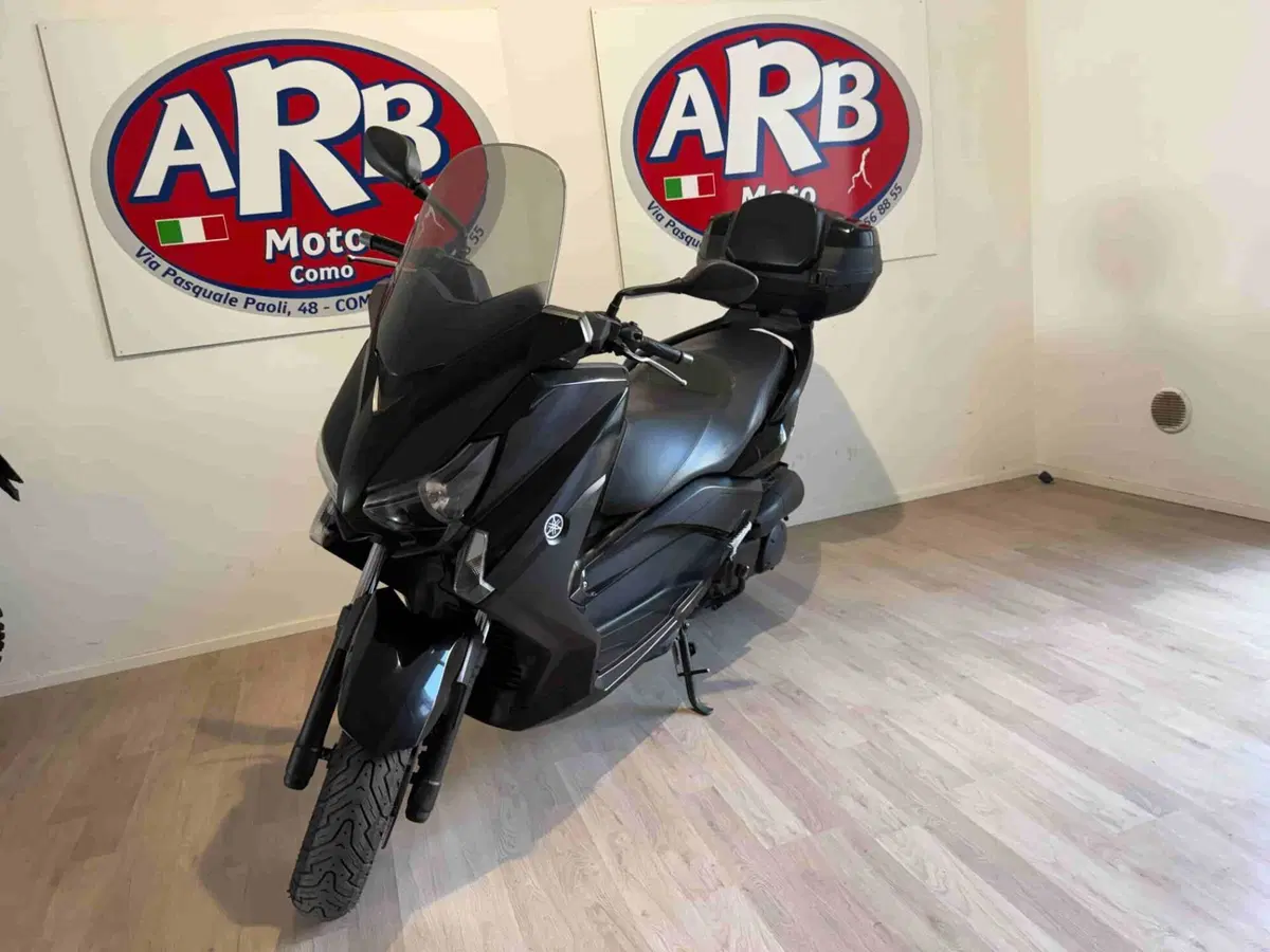 Yamaha X-Max 250 (2014 - 16) (2)
