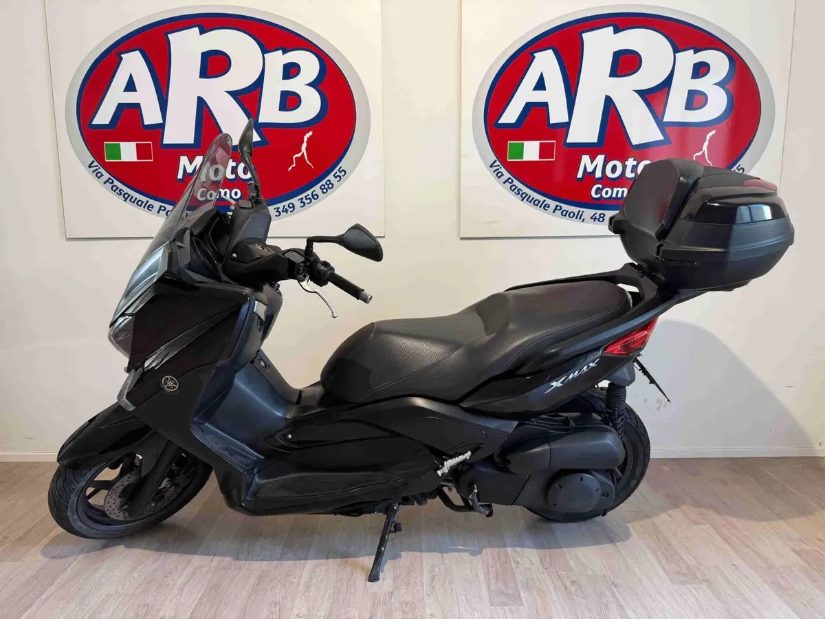 Yamaha X-Max 250 (2014 - 16) (4)