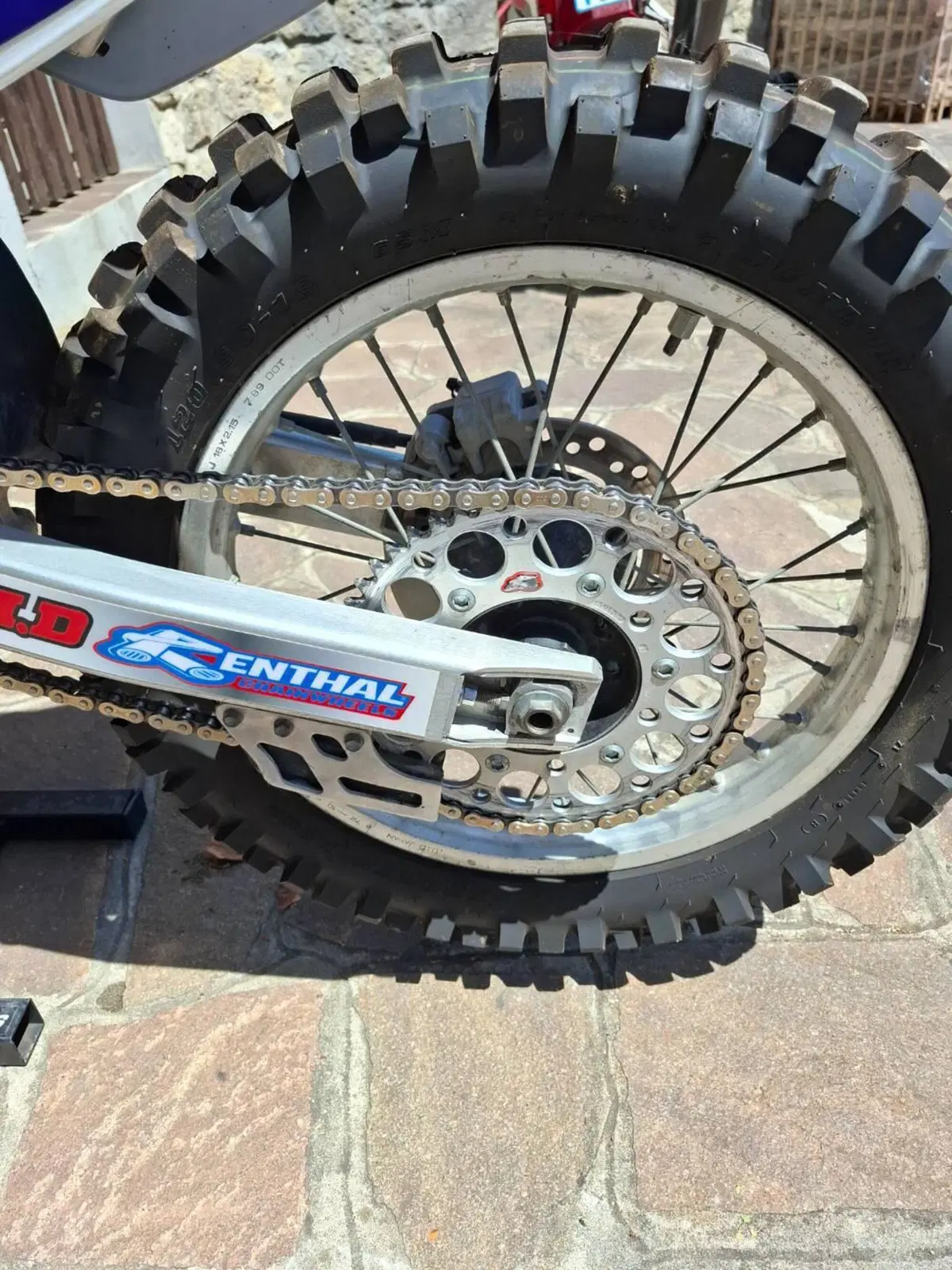 Honda CR 250 r  (5)