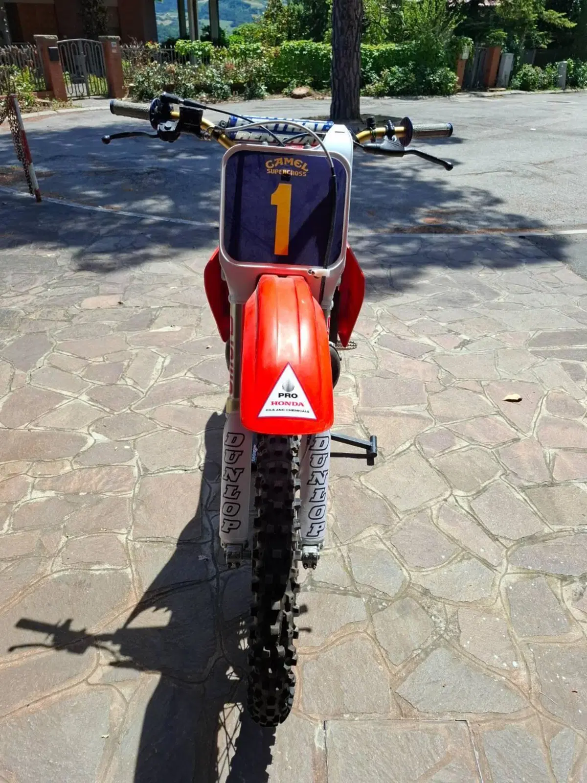 Honda CR 250 r  (7)