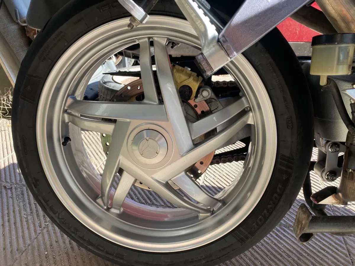 Aprilia RST 1000 Futura (2001 - 04) (6)