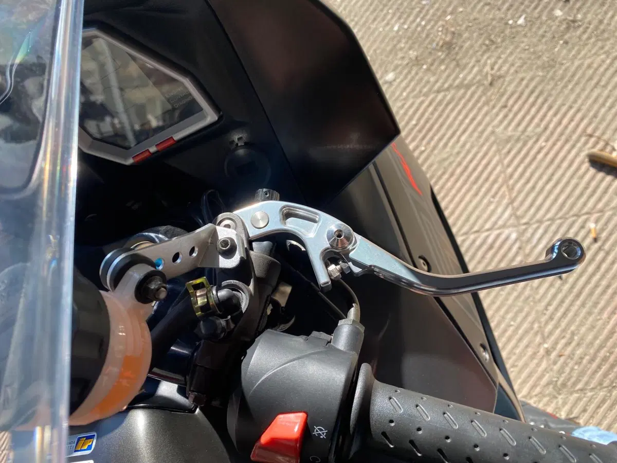 Aprilia RST 1000 Futura (2001 - 04) (7)
