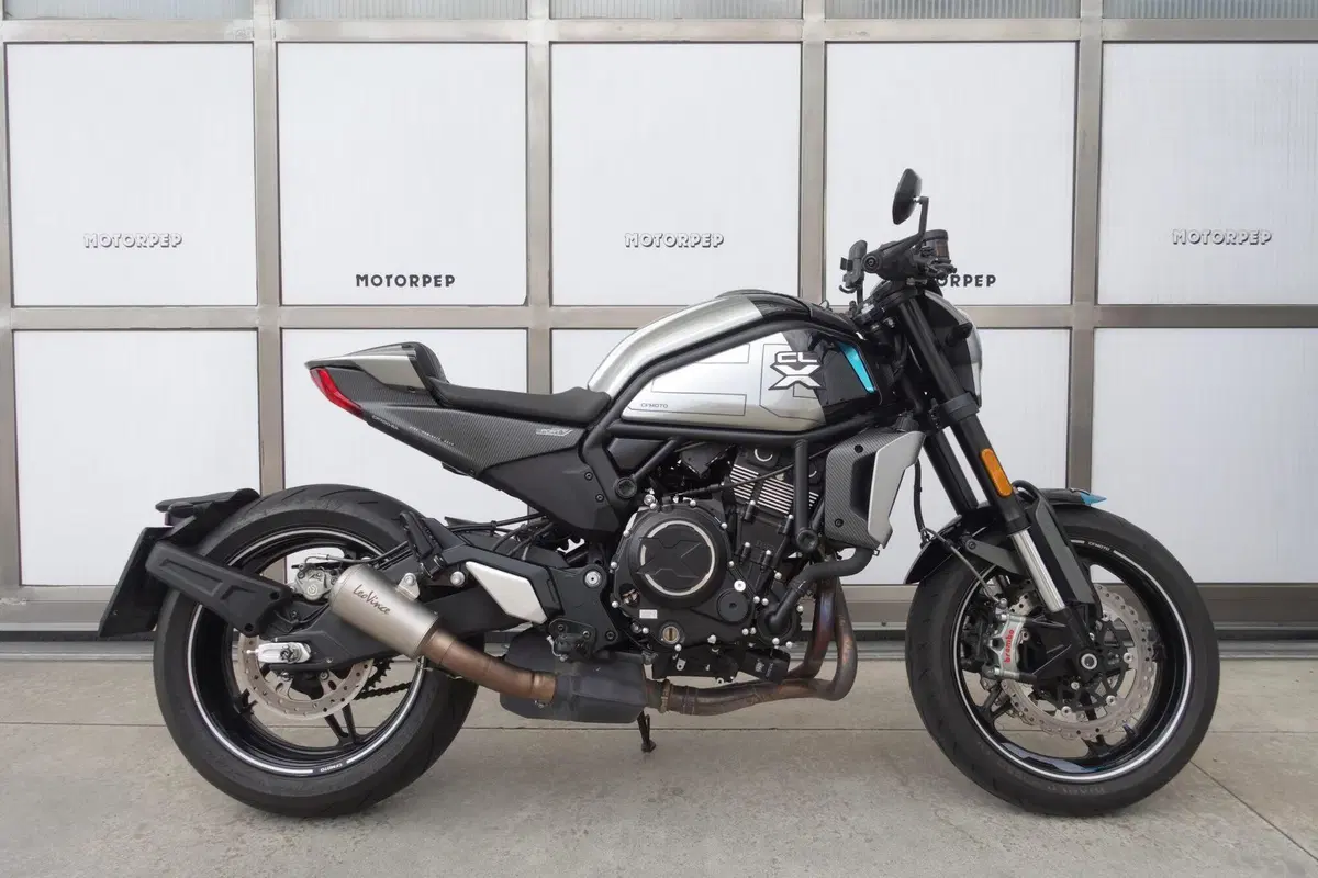 CFMOTO 700CL-X Sport (2022 - 26) (2)