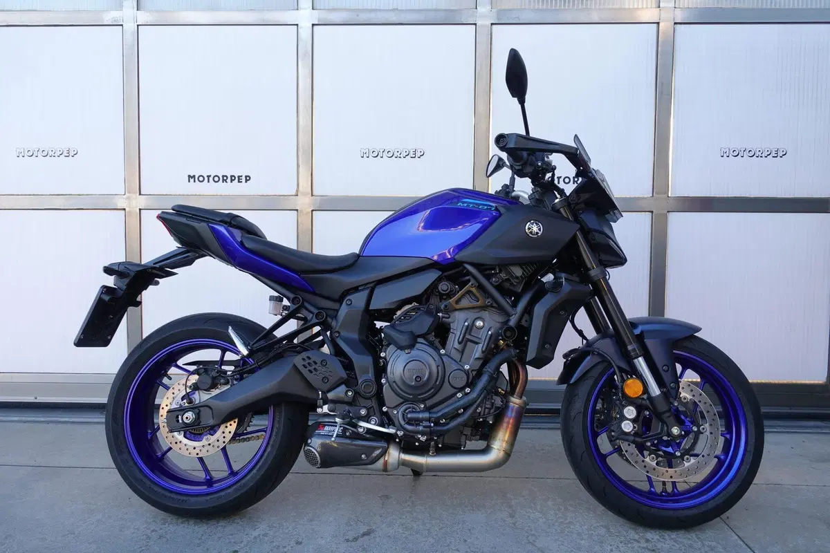 Yamaha MT-07 Y-AMT (2025 - 26) (2)