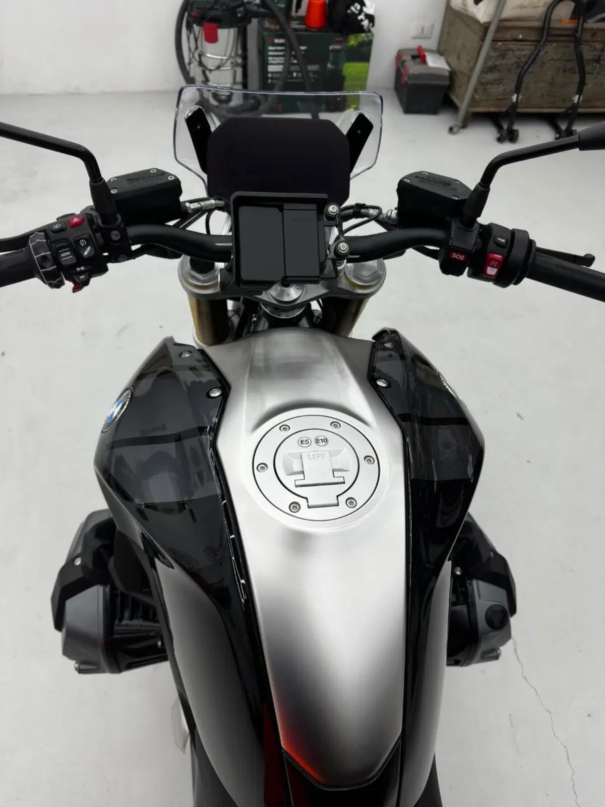 Bmw R 1250 R (2021 - 25) (9)