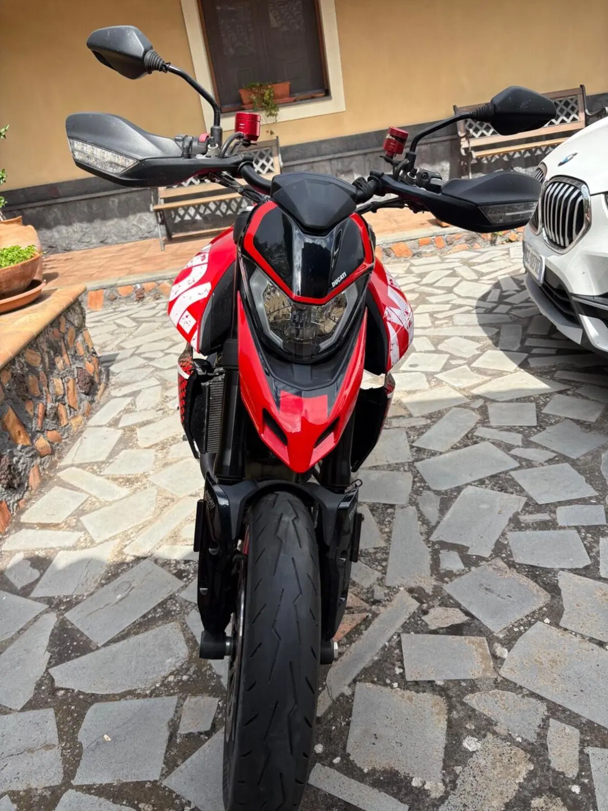 Ducati Hypermotard 950 RVE (2022 - 25) (3)