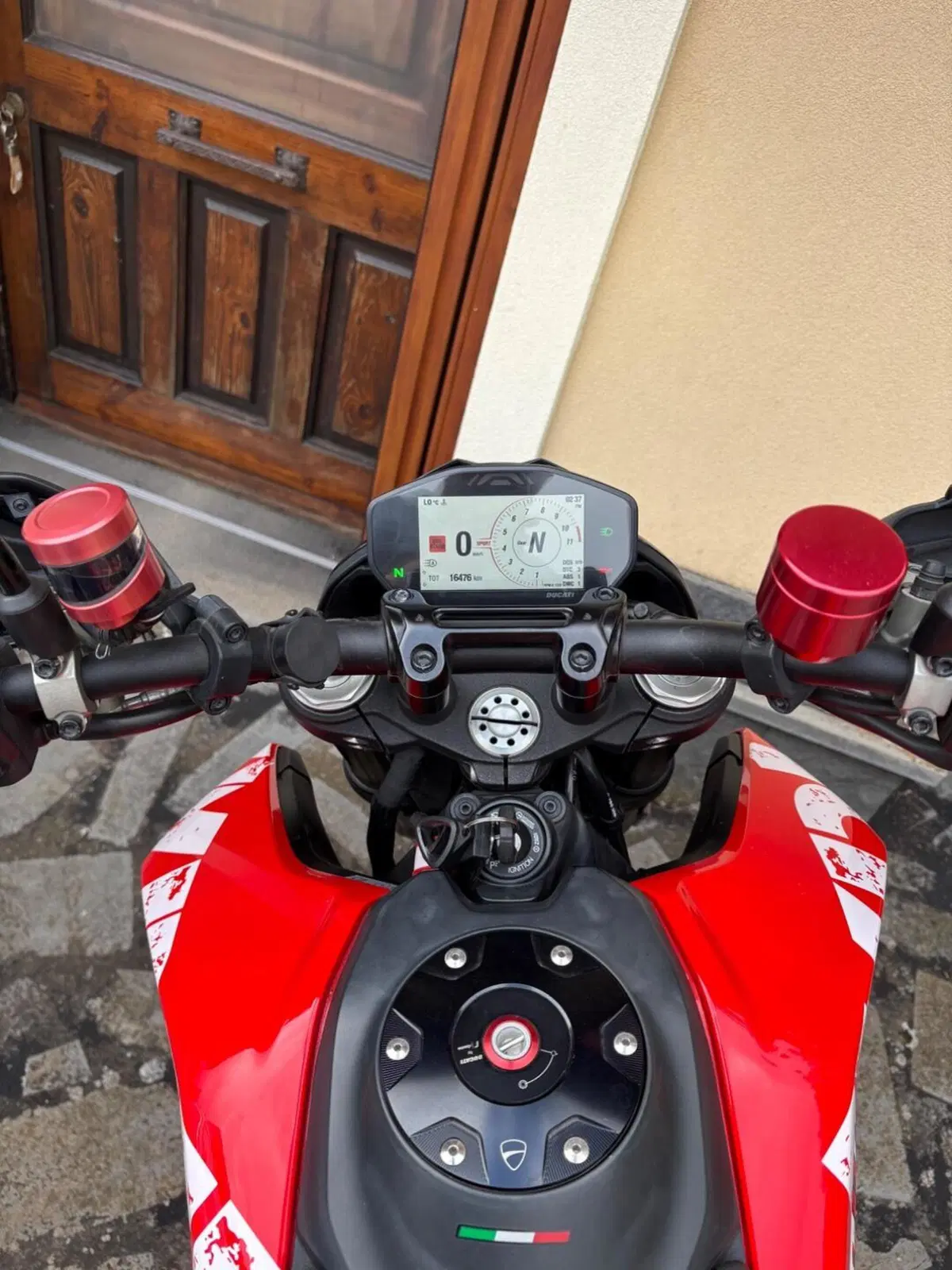 Ducati Hypermotard 950 RVE (2022 - 25) (4)