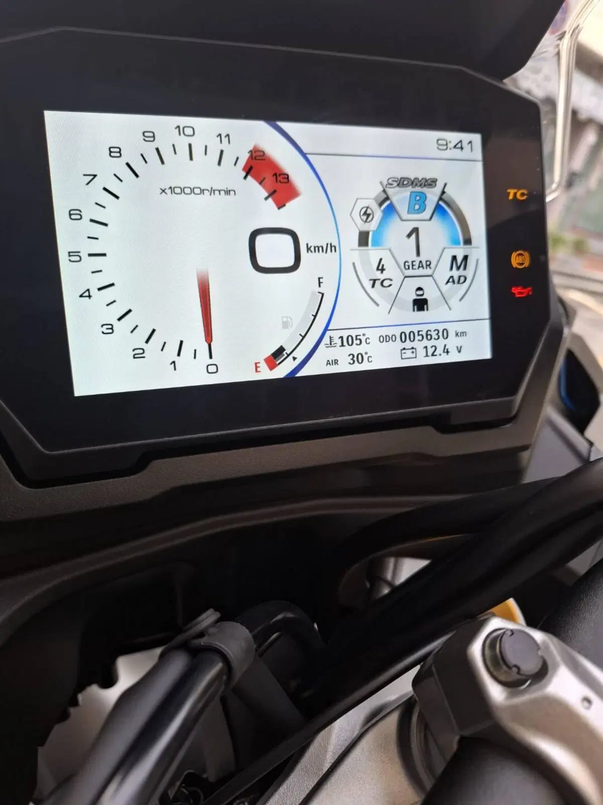 Suzuki GSX-S1000GX (2024 - 26) (4)