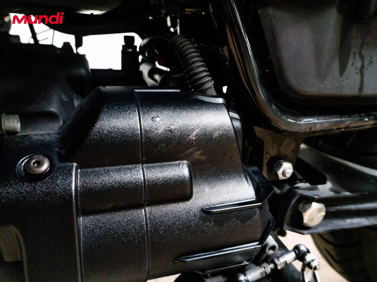Moto Guzzi V7 III Stone (2017 - 20) (24)