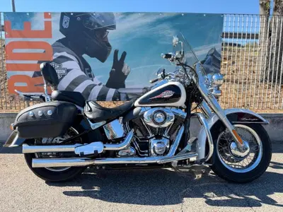 Harley-Davidson 1690 Deluxe ABS (2011 - 16) - FLSTN usata