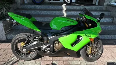 Kawasaki Ninja 636 ZX-6R (2005 - 06) usata