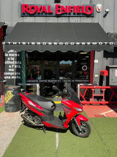 Aprilia SXR 50 (2021 - 26) usata