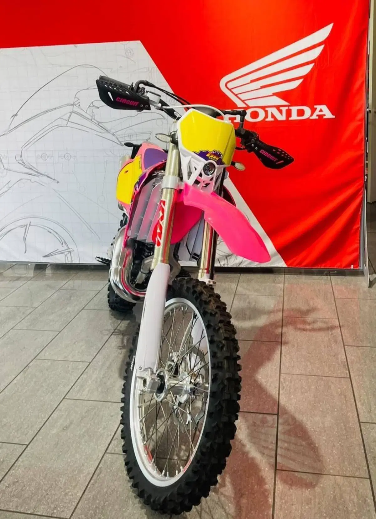 Tm Moto EN 125 Fi 2T (2023) (7)