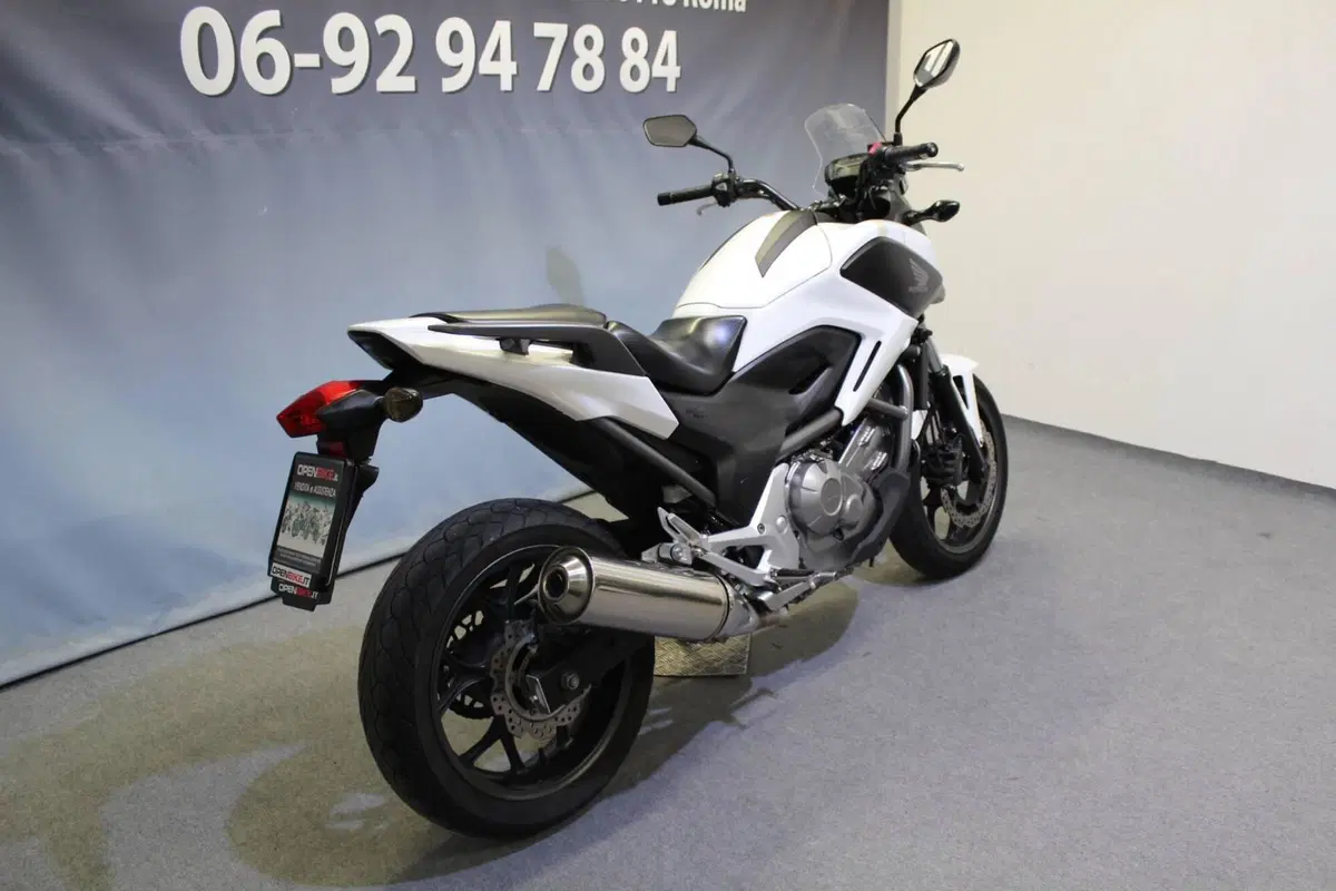 Honda NC700X DCT ABS (2011 - 13) (2)