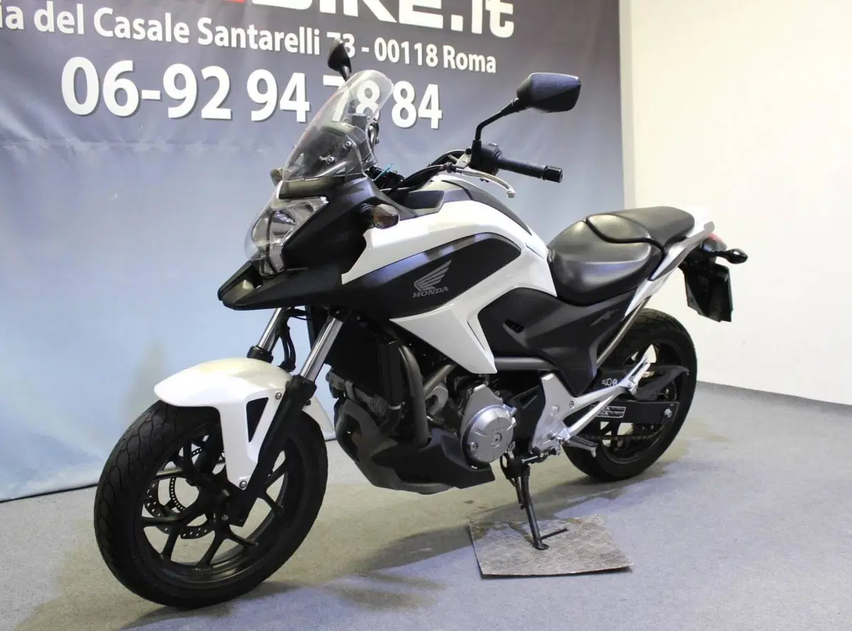 Honda NC700X DCT ABS (2011 - 13) (13)