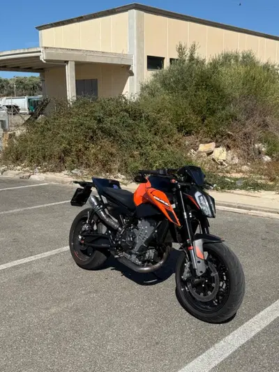 KTM 790 Duke L (2025 - 26) usata