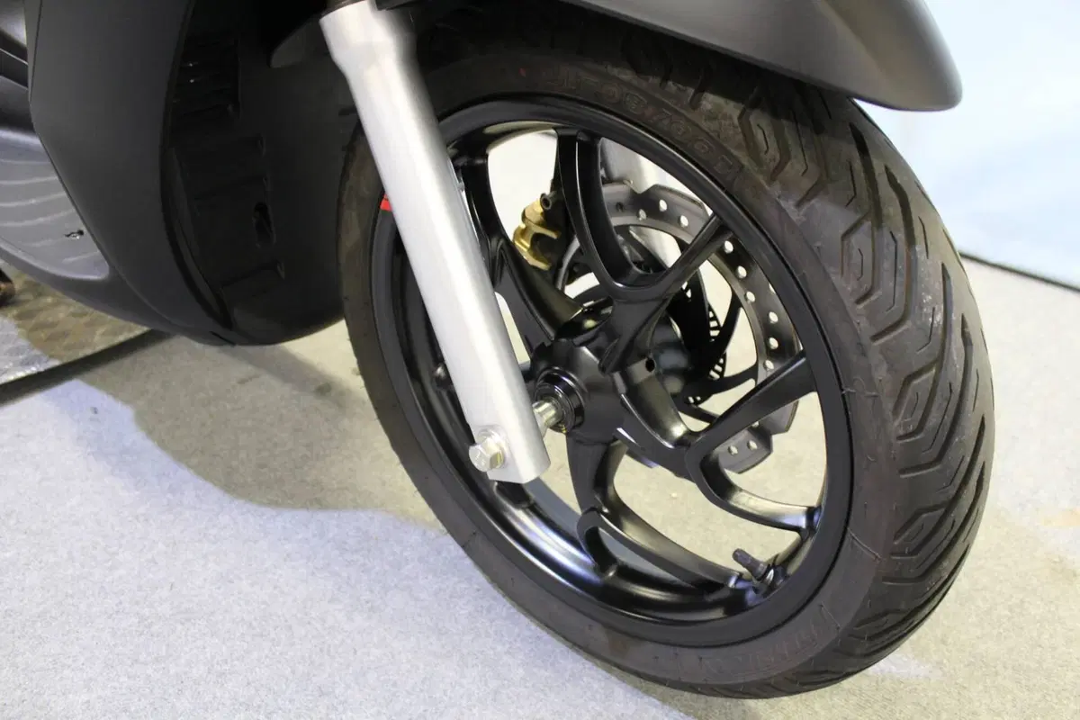 Piaggio Medley 150 S ABS (2021 - 25) (7)