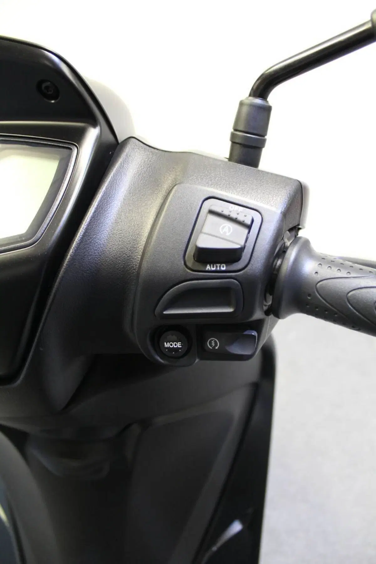Piaggio Medley 150 S ABS (2021 - 25) (11)