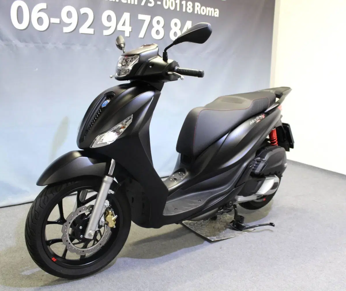 Piaggio Medley 150 S ABS (2021 - 25) (12)