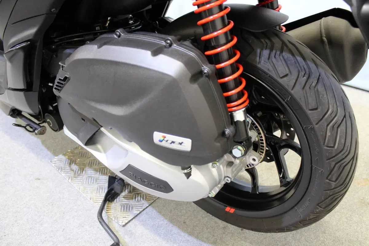 Piaggio Medley 150 S ABS (2021 - 25) (15)
