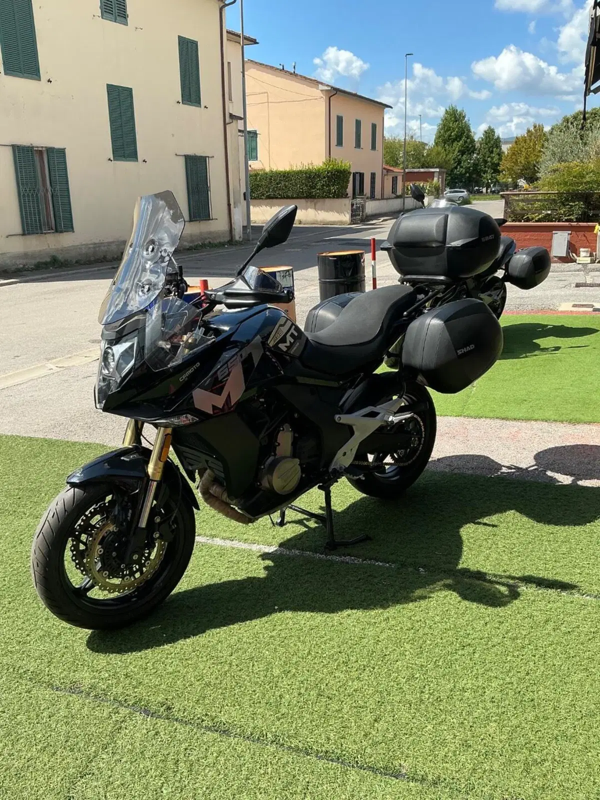 CFMOTO 650MT (2021 - 24) (2)