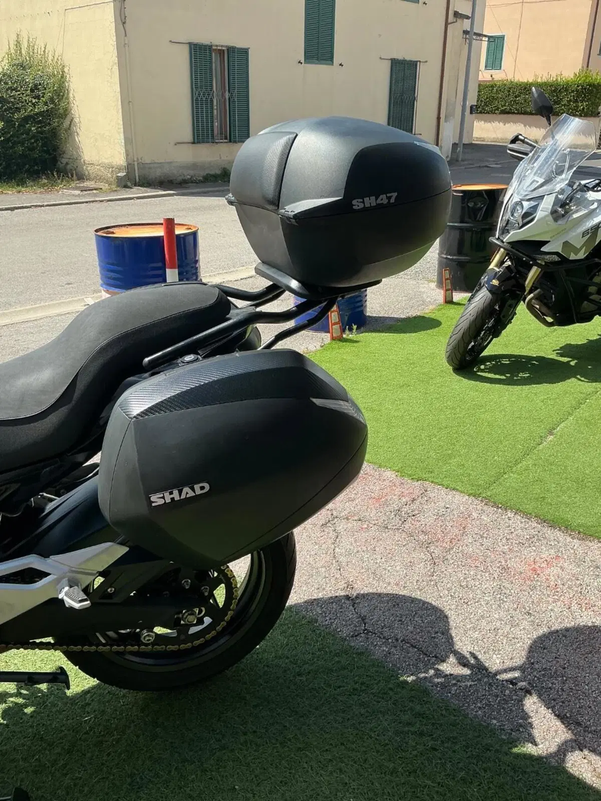 CFMOTO 650MT (2021 - 24) (12)