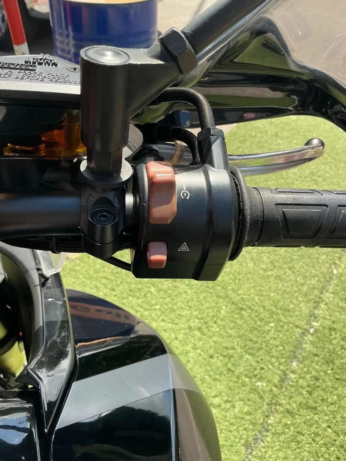 CFMOTO 650MT (2021 - 24) (14)