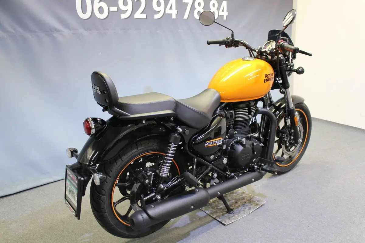 Royal Enfield Meteor 350 (2021 - 26) (4)